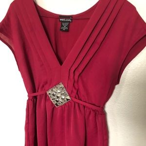 Chic Fuchsia Blouse
